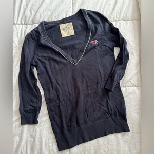 Hollister sweater